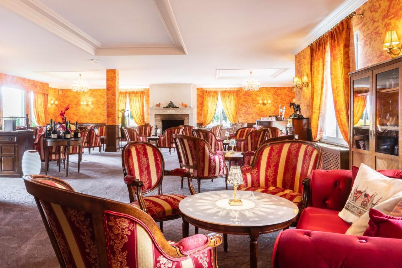 Le Manoir De La Poterie & Spa Cricqueboeuf Екстер'єр фото